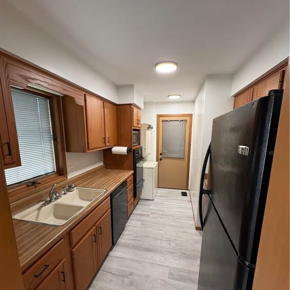 Foto del edificio - 1319 Reed Rd