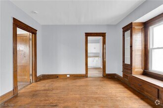 Building Photo - 3111 W 90th St