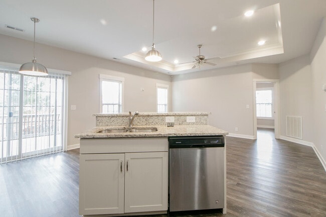 Foto del edificio - 301#B Chase Drive