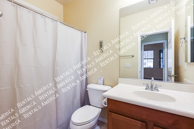 Foto del edificio - 4337 W Powell Dr