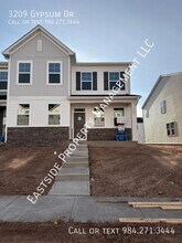 Building Photo - 3209 Gypsum Dr