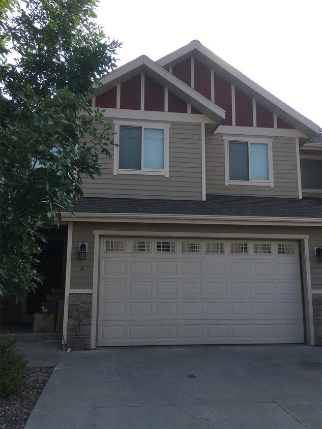 Primary Photo - 2827 N 27th Ave