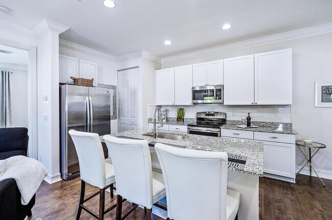 Foto del edificio - 148 Botanica Dr