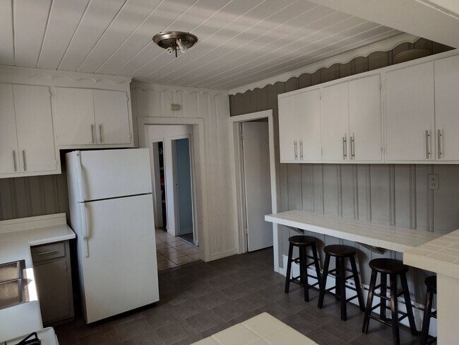 Foto del edificio - 10850 Parkside Ave