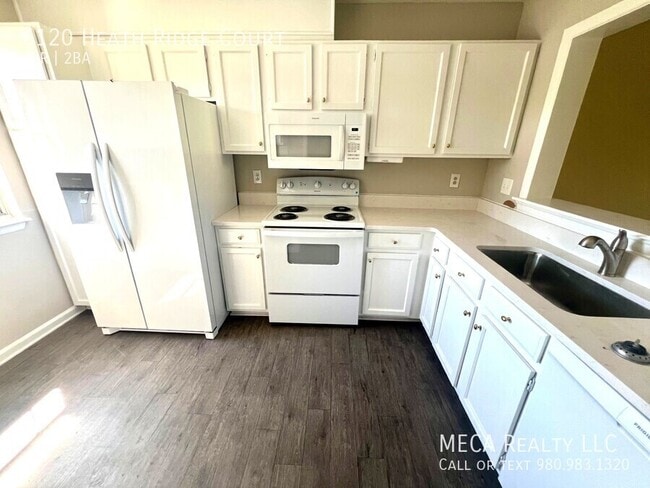 Building Photo - 6120 Heath Ridge Ct