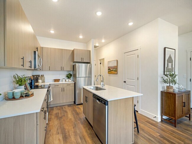Cocina espaciosa - Orchard Park Townhomes