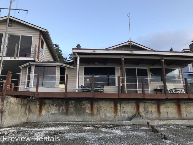 Building Photo - 3 br, 2 bath House - 103 Utsalady Rd