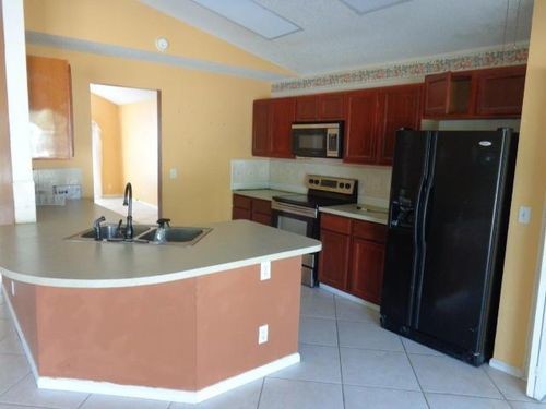 Building Photo - 5161 Willow Pond Rd W