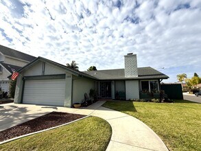 Building Photo - 144 Roper Ct