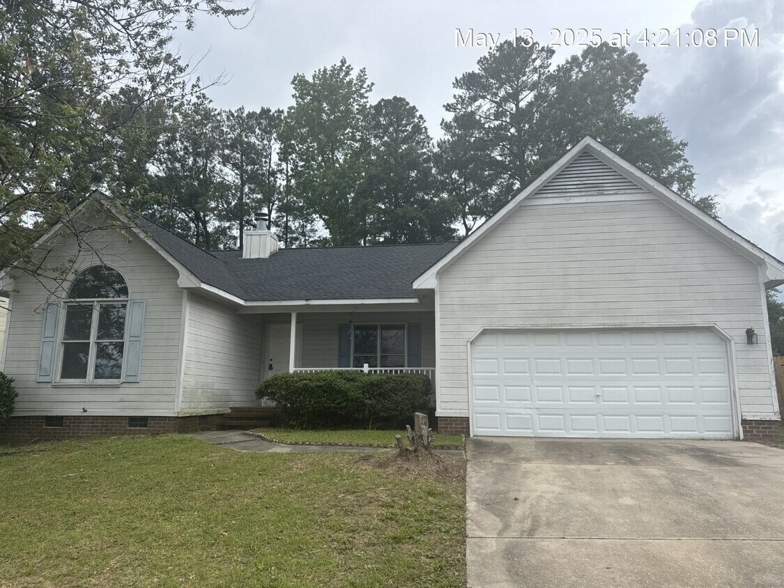 Primary Photo - 1222 Skyline Dr