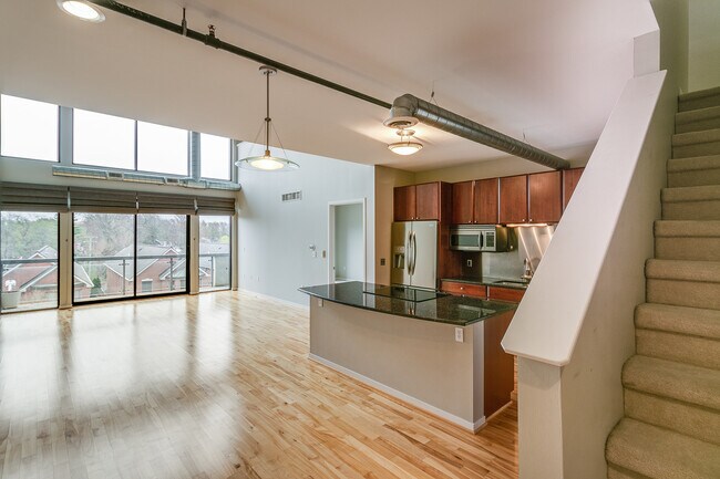 Foto del edificio - 610 S Troy St