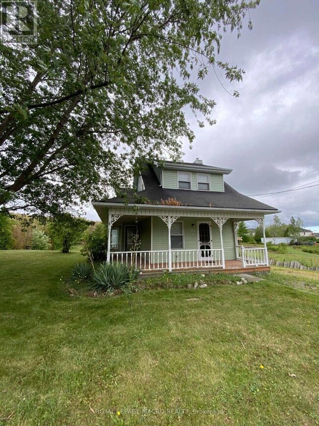 Building Photo - 4012 Mountain St