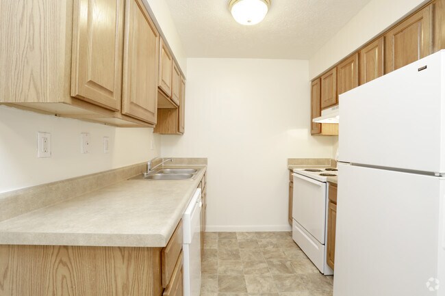 1 habitación - Cocina - Jamestowne Apartments