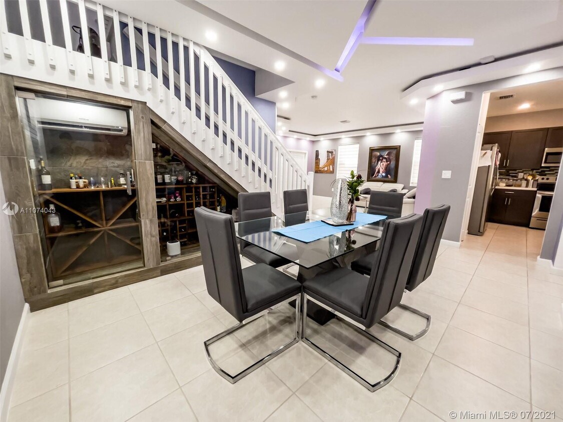 Foto principal - 1392 SE 26th Ave