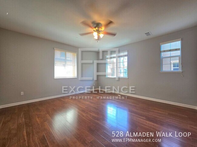 Foto del edificio - 528 Almaden Walk Loop