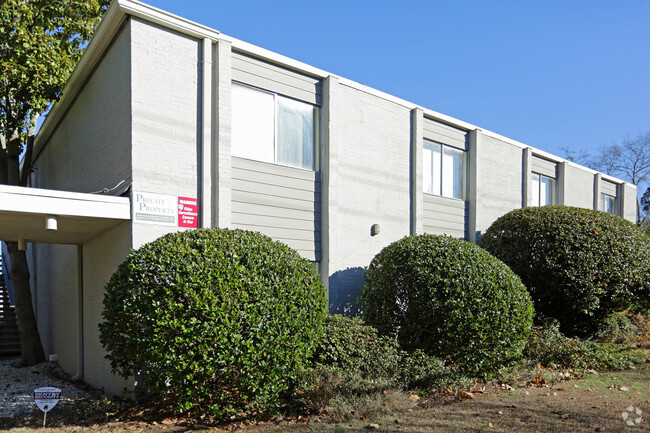 Building Photo - 395 Felder Ave