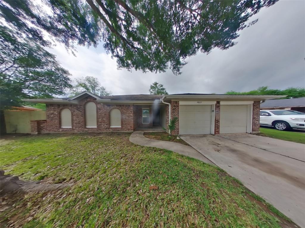 Foto principal - 4827 Casemont Dr