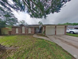 Building Photo - 4827 Casemont Dr