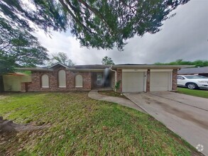 Building Photo - 4827 Casemont Dr