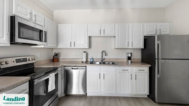 Building Photo - 1601 W Arbrook Blvd