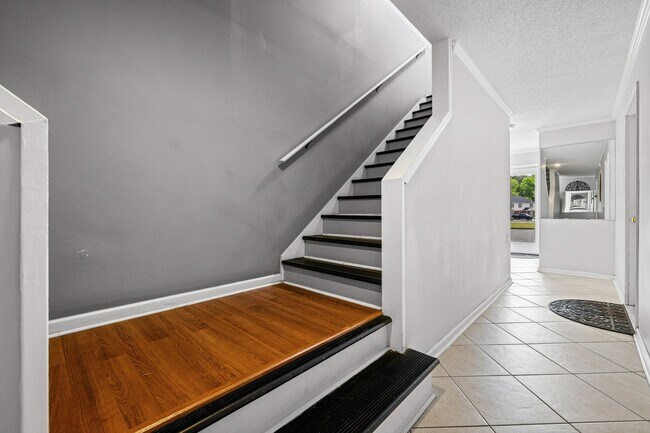 Foto del edificio - 113-E Stroupe Rd.