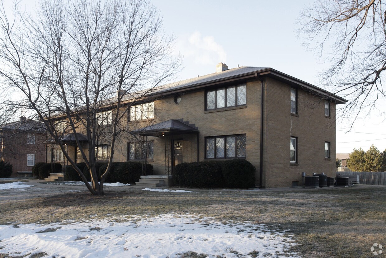 Building Photo - 3512 S 82nd St