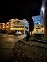 Building Photo - 6620 Little Mill Rd