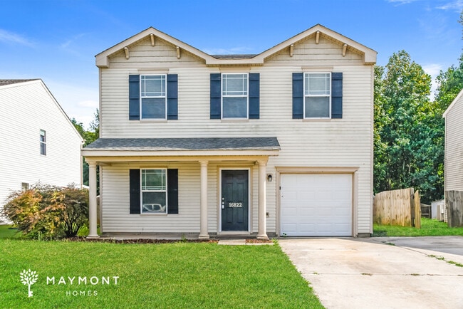 Building Photo - 16822 Wellhouse Dr