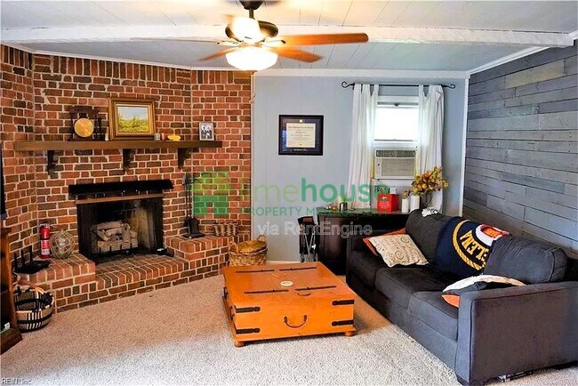 Building Photo - 1439 Simpson Ct