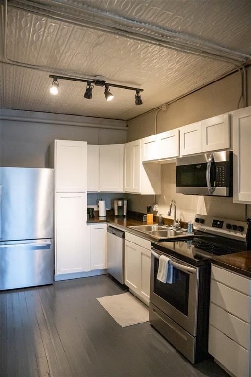 Foto del edificio - 4304 S Main St