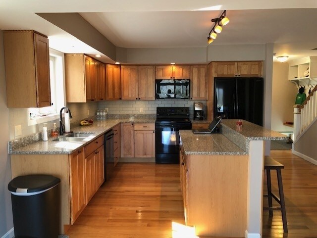 Foto del edificio - 1376 NH-11