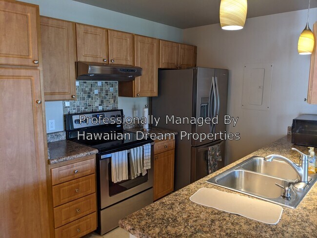 Building Photo - 68-3890-3890 Lua Kula St