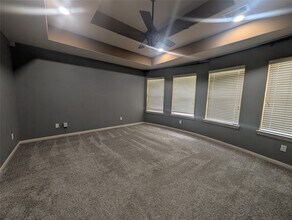 Building Photo - 14915 Bronze Finch Dr