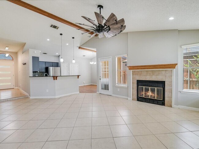 Building Photo - 4602 Manzanillo Dr