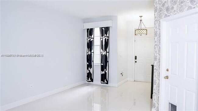 Foto del edificio - 1491 SE 25th Ter