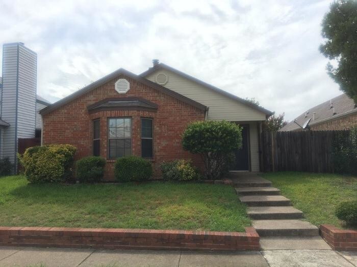 2805 Bridge Lake Dr, Irving, TX 75060 House Rental in Irving, TX