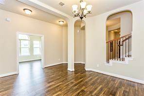 Foto del edificio - 6122 Garden Lakes Ln