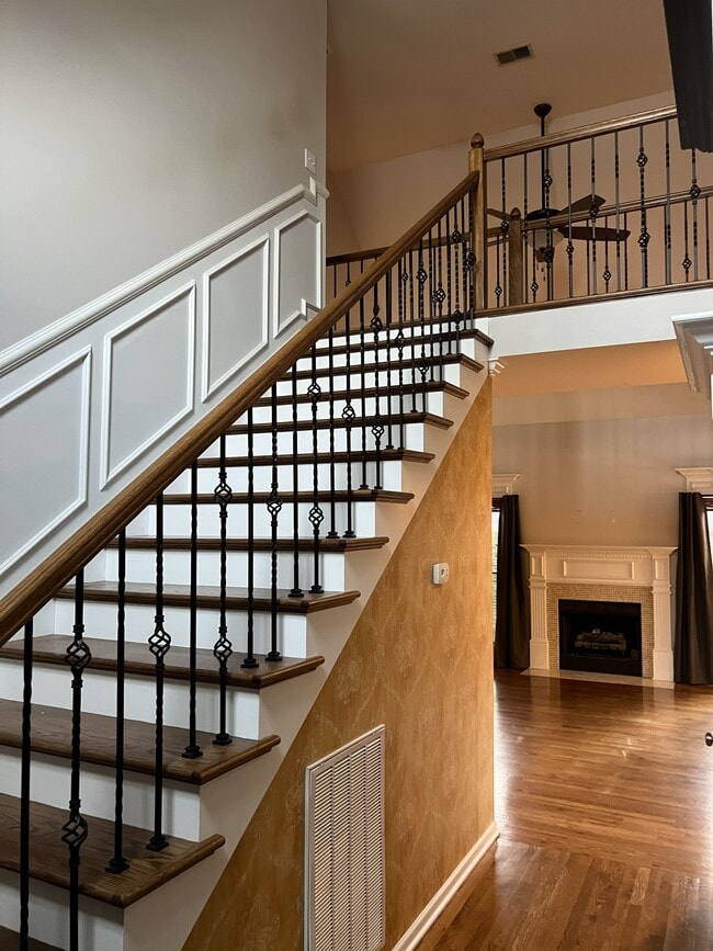 Building Photo - 2518 Wythe Close