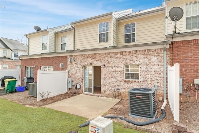 Building Photo - 1102 Pleasant Oaks Ct