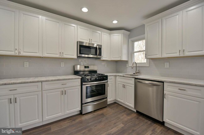 Building Photo - 19 Crider Ave