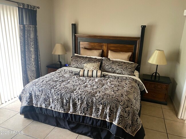 Foto del edificio - 2644 W Desert Cove Ave