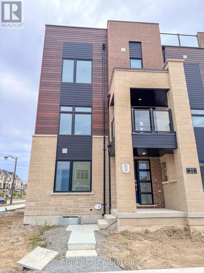 Building Photo - 21 Harvey Bunker Cres