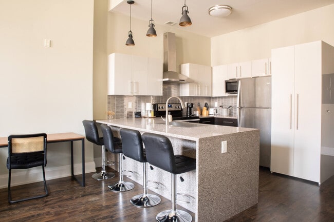 Building Photo - 225 E Michigan St