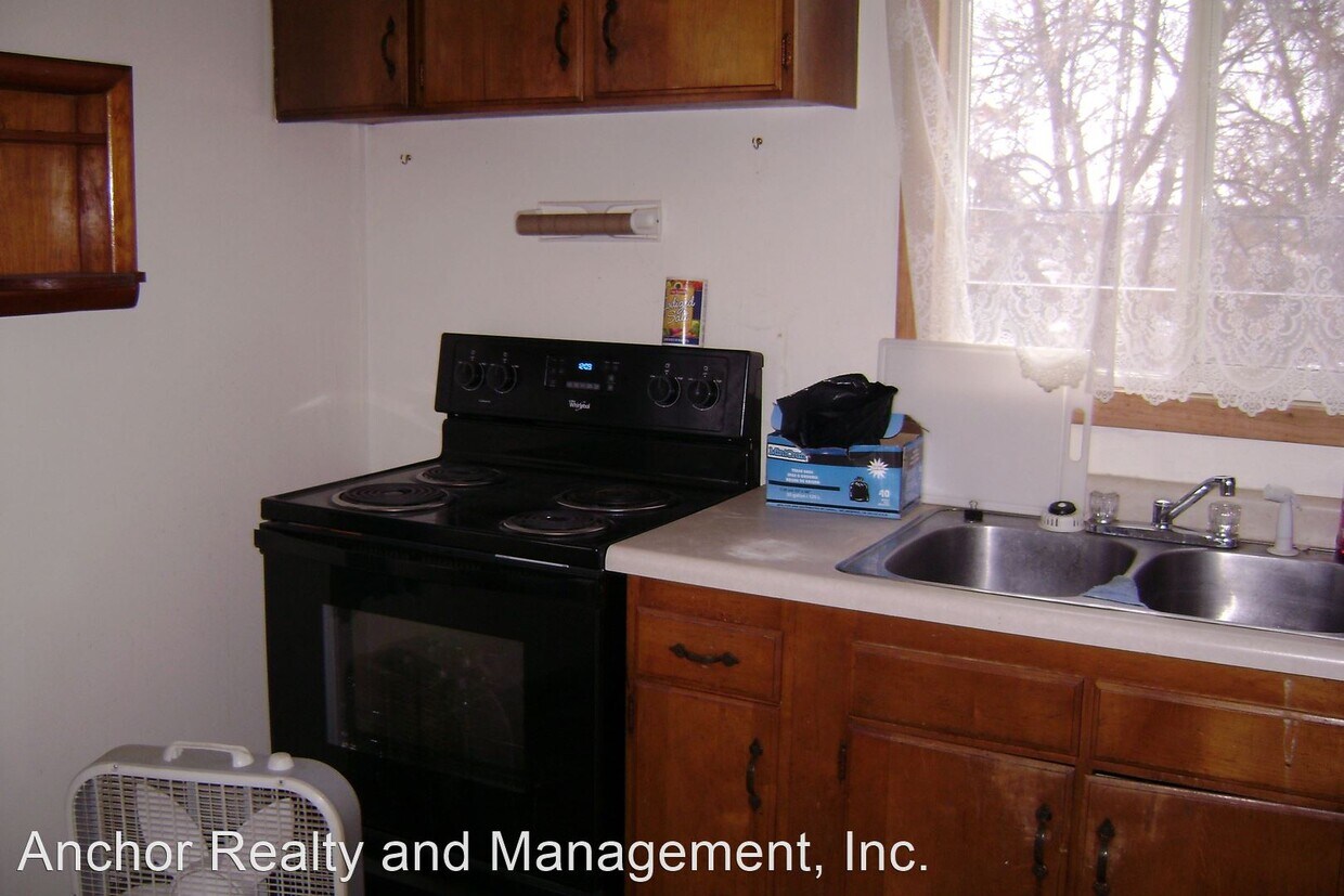 Primary Photo - 1 br, 1 bath House - 1308 1st St. NE