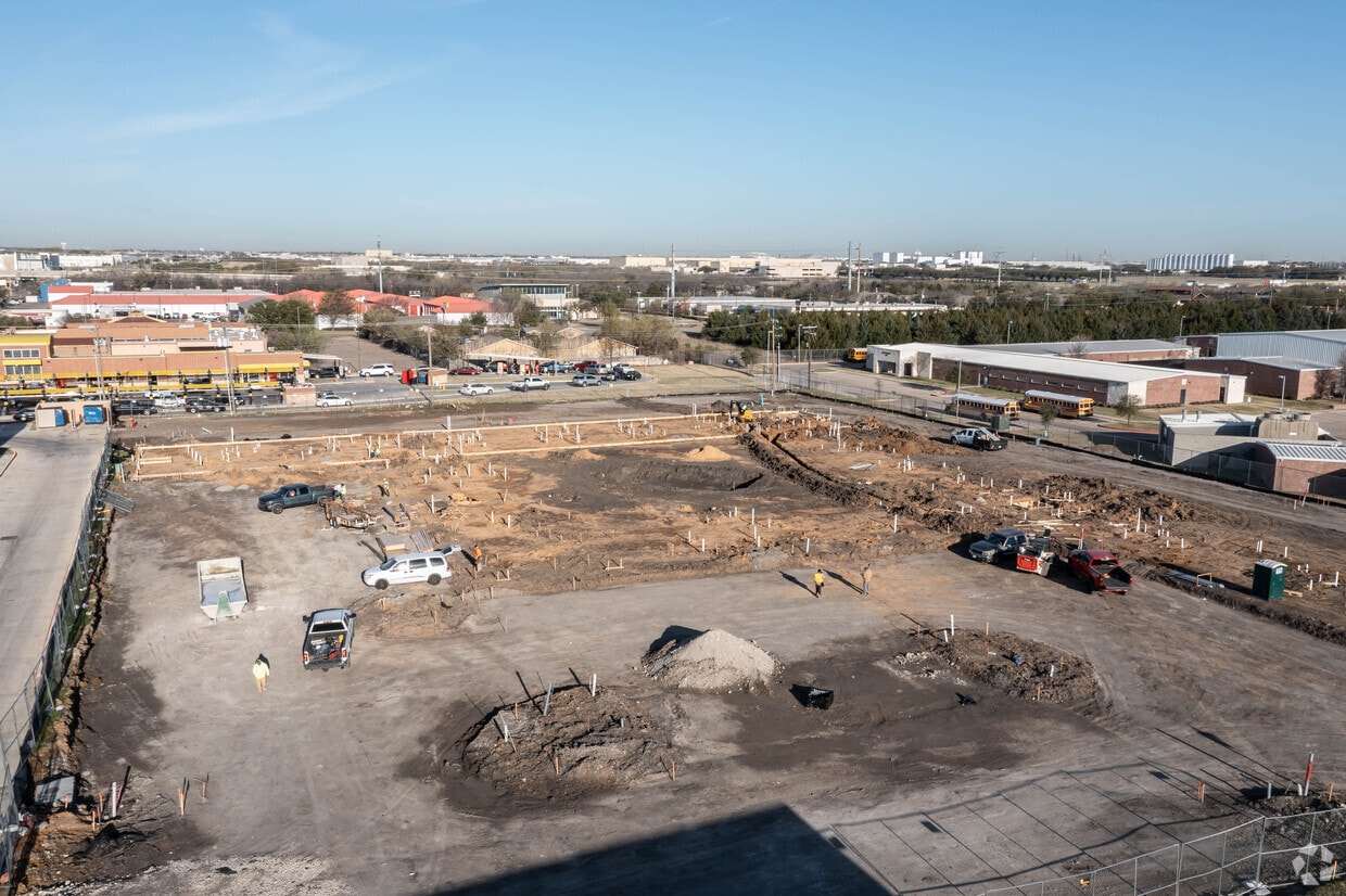 The Gibson Apartments Grand Prairie, TX