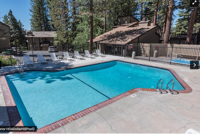 Foto del edificio - 3115 N Lake Blvd