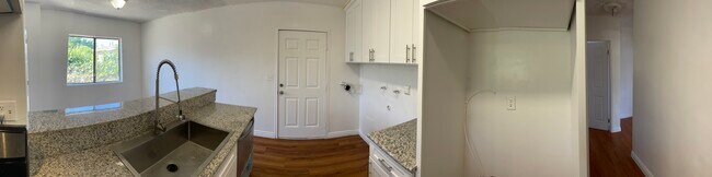side door to back yards - 25148 Ebony Ln