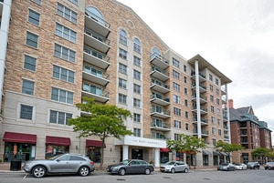 Primary Photo - 200 W Campbell St