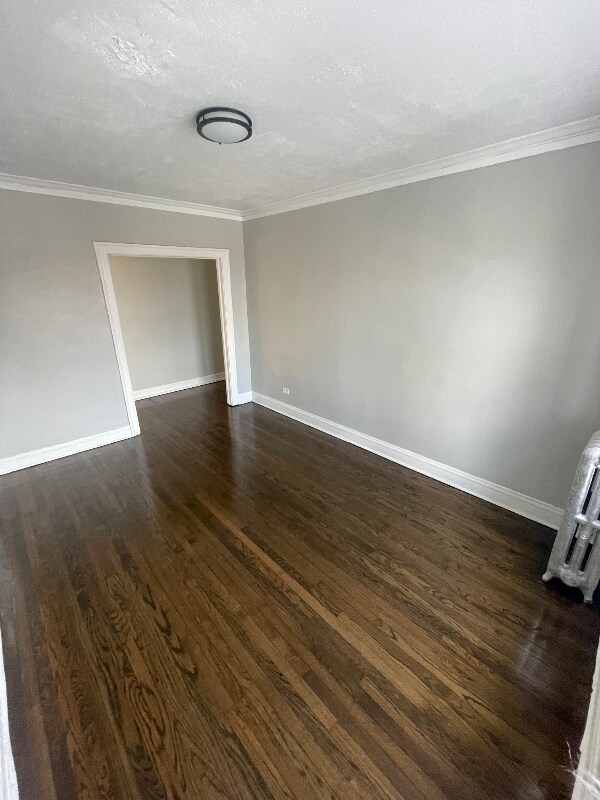 Foto del edificio - 1236 W 83rd St