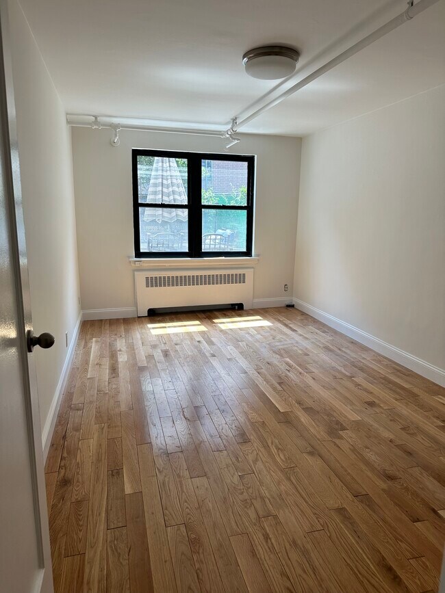 Bedroom - 3139 32nd St